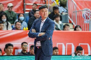 开云体育app-广东0-3被山西横扫 三场比赛合计输掉75分 场均输25分