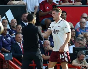 基翁：阿森纳本赛季必须拿个冠枪迷等不及了，你看纽卡水晶宫都有